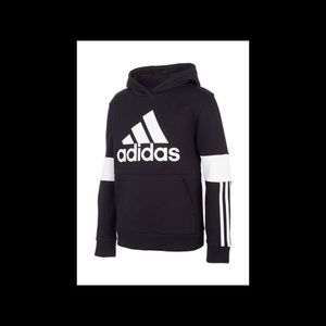 Boy’s adidas pullover NWT